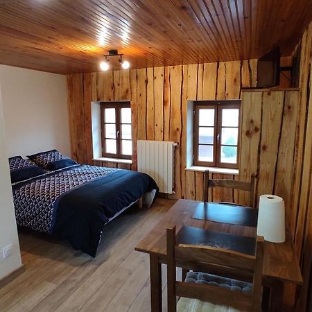 Studio Chaleureux Dans Les Monts Du Forez Verrieres-en-Forez Ngoại thất bức ảnh